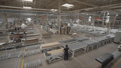 曲美家居上市8周年 跨國(guó)品牌矩陣成型，技術(shù)服務(wù)鑄就北京新名片